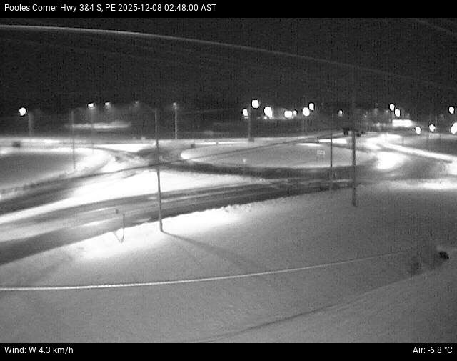 Web Cam image of Pooles Corner (Highway 3 & 4)